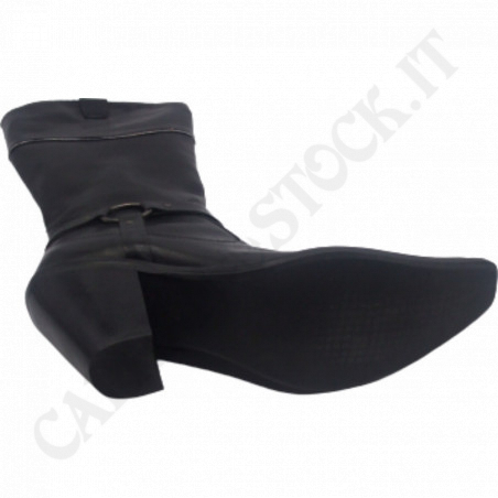 Buy Miss Roberta - Black Woman Boot - Handmade Production at only €19.00 on Capitanstock
