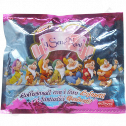 Disney - The Seven Dwarfs 3D with Pendant and Box