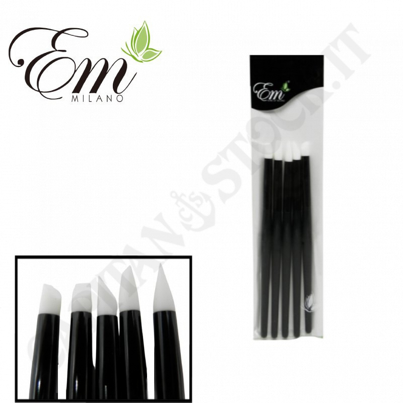 Buy E.M. Beauty Silicone Nail Brushes at only €3.99 on Capitanstock