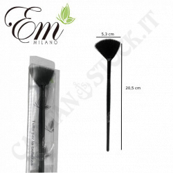 Buy E.M. Beauty Fan Brush at only €1.80 on Capitanstock