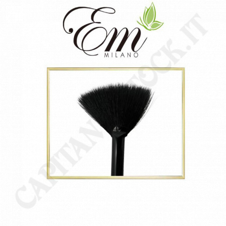 Buy E.M. Beauty Fan Brush at only €1.80 on Capitanstock