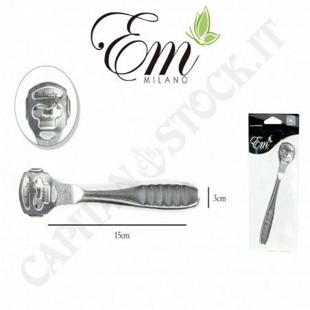 Buy E.M. Beauty Cutter in Steel at only €3.99 on Capitanstock