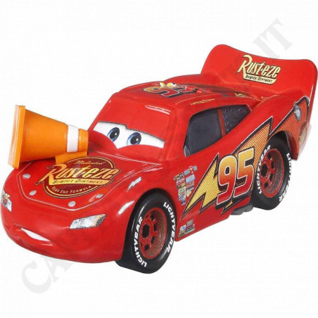 Acquista Cars Saetta McQueen con Cono a soli 6,39 € su Capitanstock 