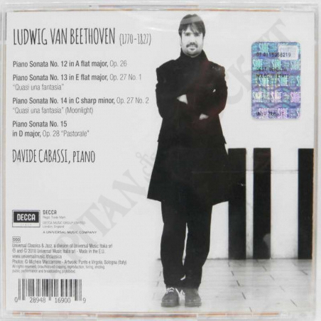 Acquista Davide Cabassi - Beethoven - Sonatas Op. 26, Op.27 No. 1&2, Op.28 - CD a soli 8,90 € su Capitanstock 