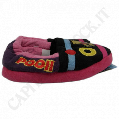 Buy Disney Winnie the Pooh Child slippers size 27/28 at only €4.28 on Capitanstock