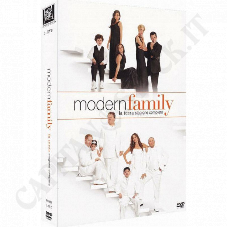 Acquista Modern Family Terza Stagione Cofanetto 3 DVD a soli 9,90 € su Capitanstock 
