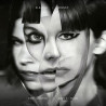 Acquista Sleater Kinney The Center Won't Hold Vinile a soli 18,90 € su Capitanstock  Acquista Sleater Kinney The Center Won't Hold Vinile a soli 18,90 € su Capitanstock