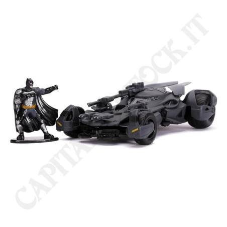 Buy Jada Toys - Justice League Batmobile and Batman 1:32 Scale + 8 Years at only €13.99 on Capitanstock