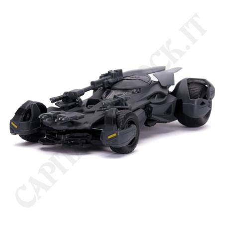 Buy Jada Toys - Justice League Batmobile and Batman 1:32 Scale + 8 Years at only €13.99 on Capitanstock