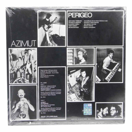 Buy Perigeo Azumut Vinyl at only €23.95 on Capitanstock